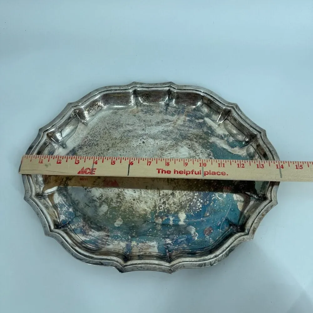 Vintage International Silver Co. Chippendale Scalloped Serving Tray 14'' Silver